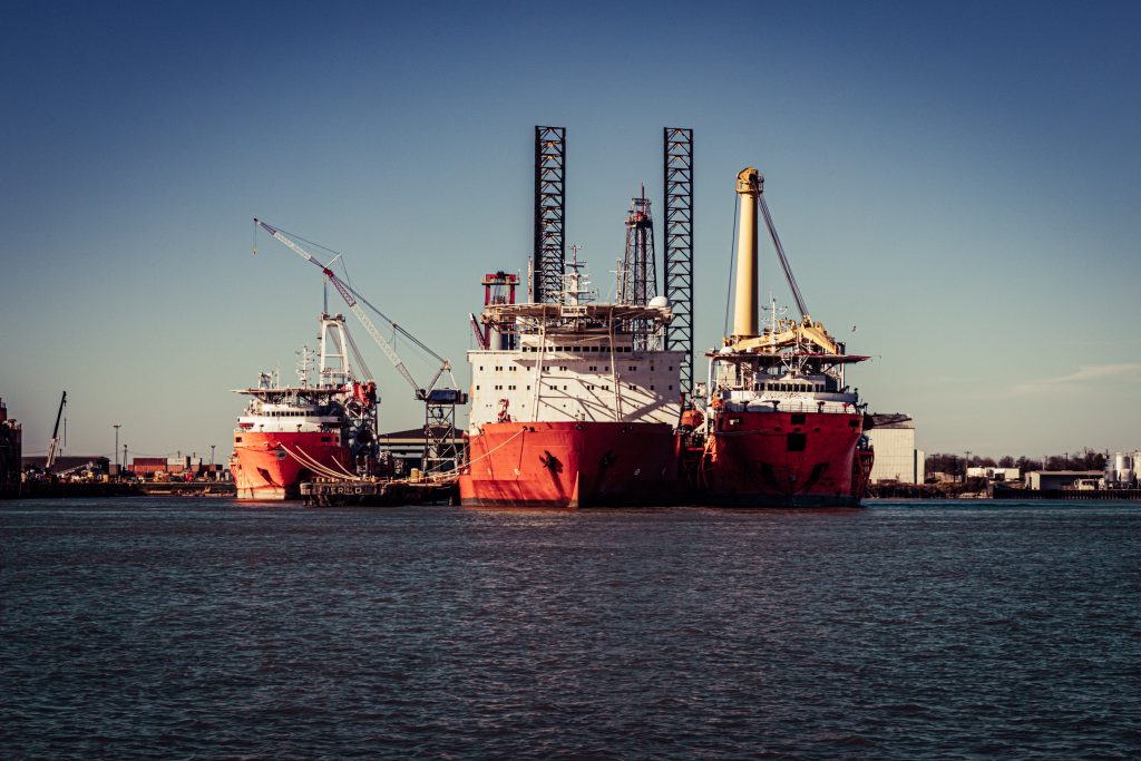 Manutention offshore : quelles formations et perspectives d’embauche dans le secteur ?